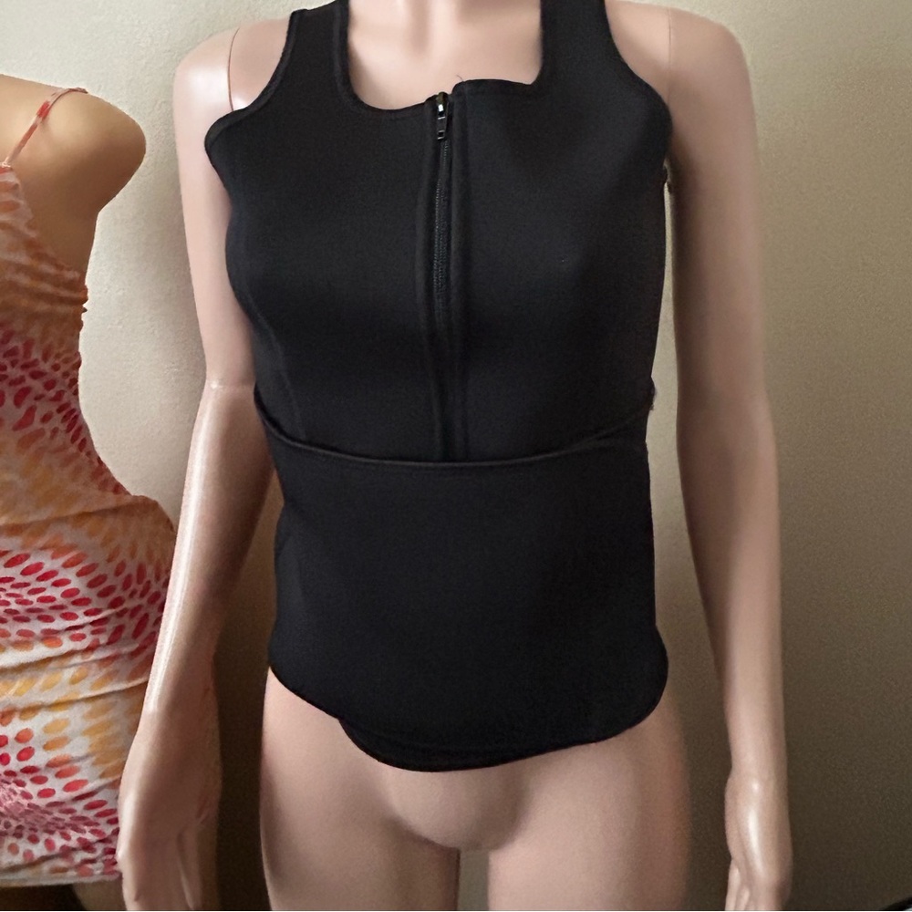 Waist trainer